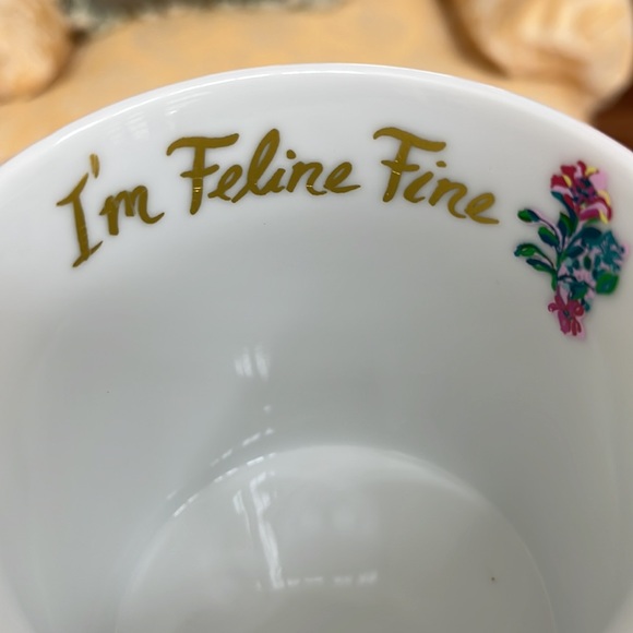 Lilly Pulitzer "I'm Feline Fine" Mug - New - Picture 3 of 10